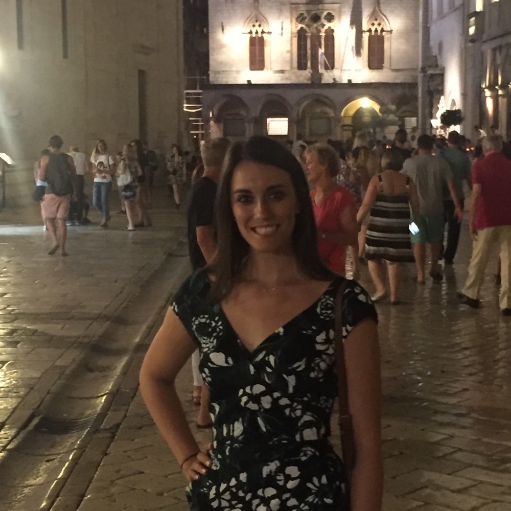 Meet your Posher, Stephanie